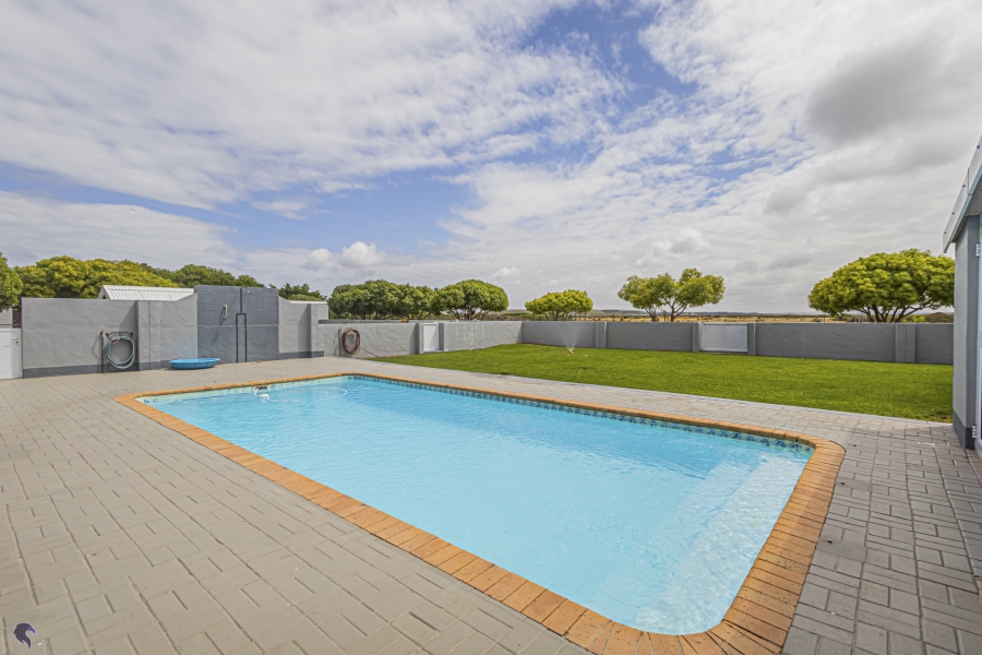 4 Bedroom Property for Sale in Long Acres Country Estate Western Cape